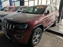 جیپ گراند شیرۆکی